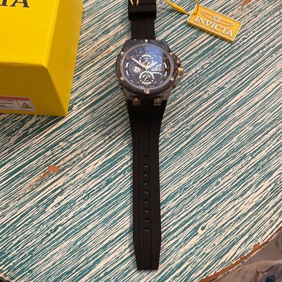 Invicta Men’s #48807 Racing Black Watch - Picture 4 of 9